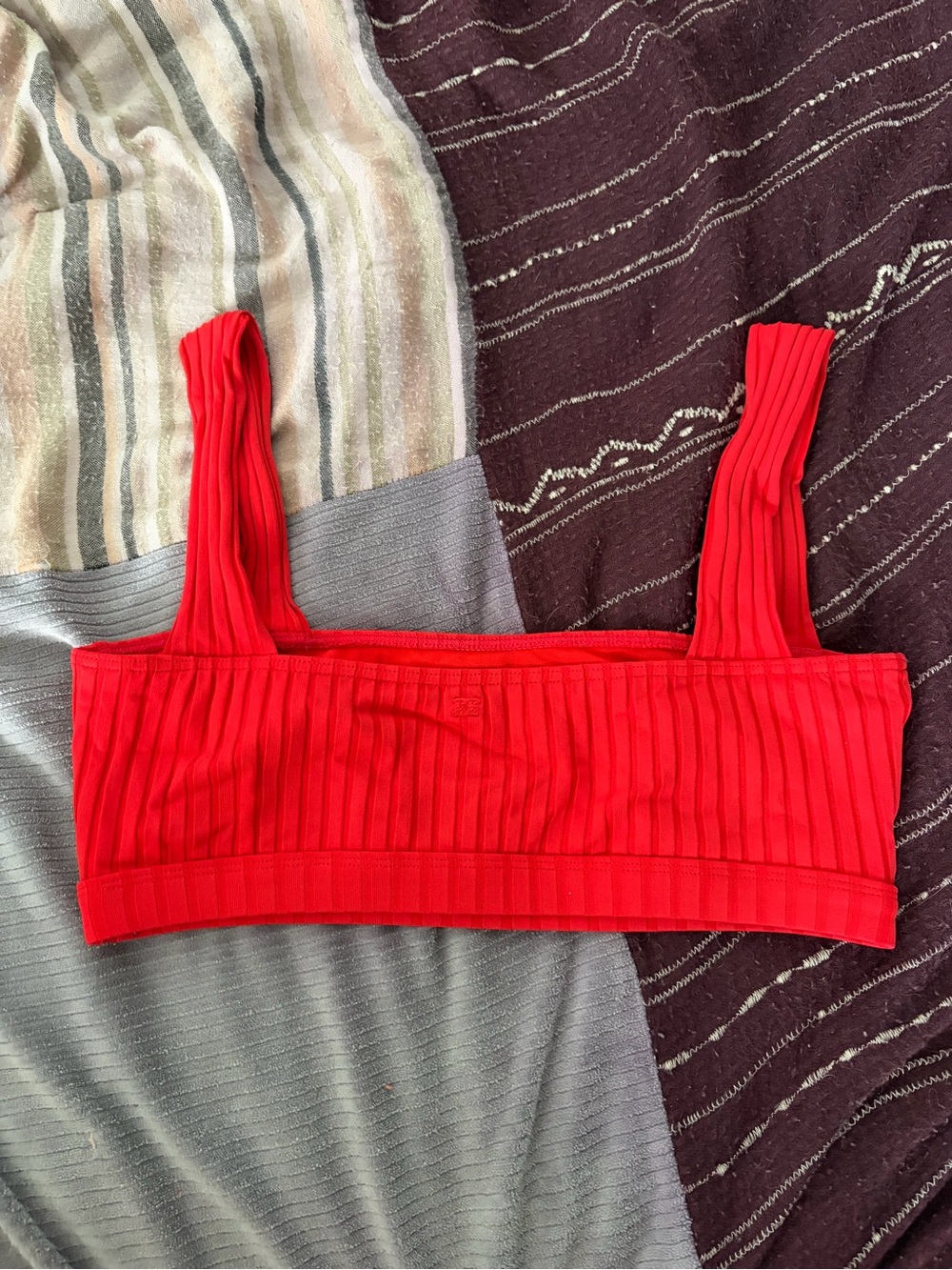 Billabong- Red Ribbed Square-Neck Bikini Top - Picture 2 of 3